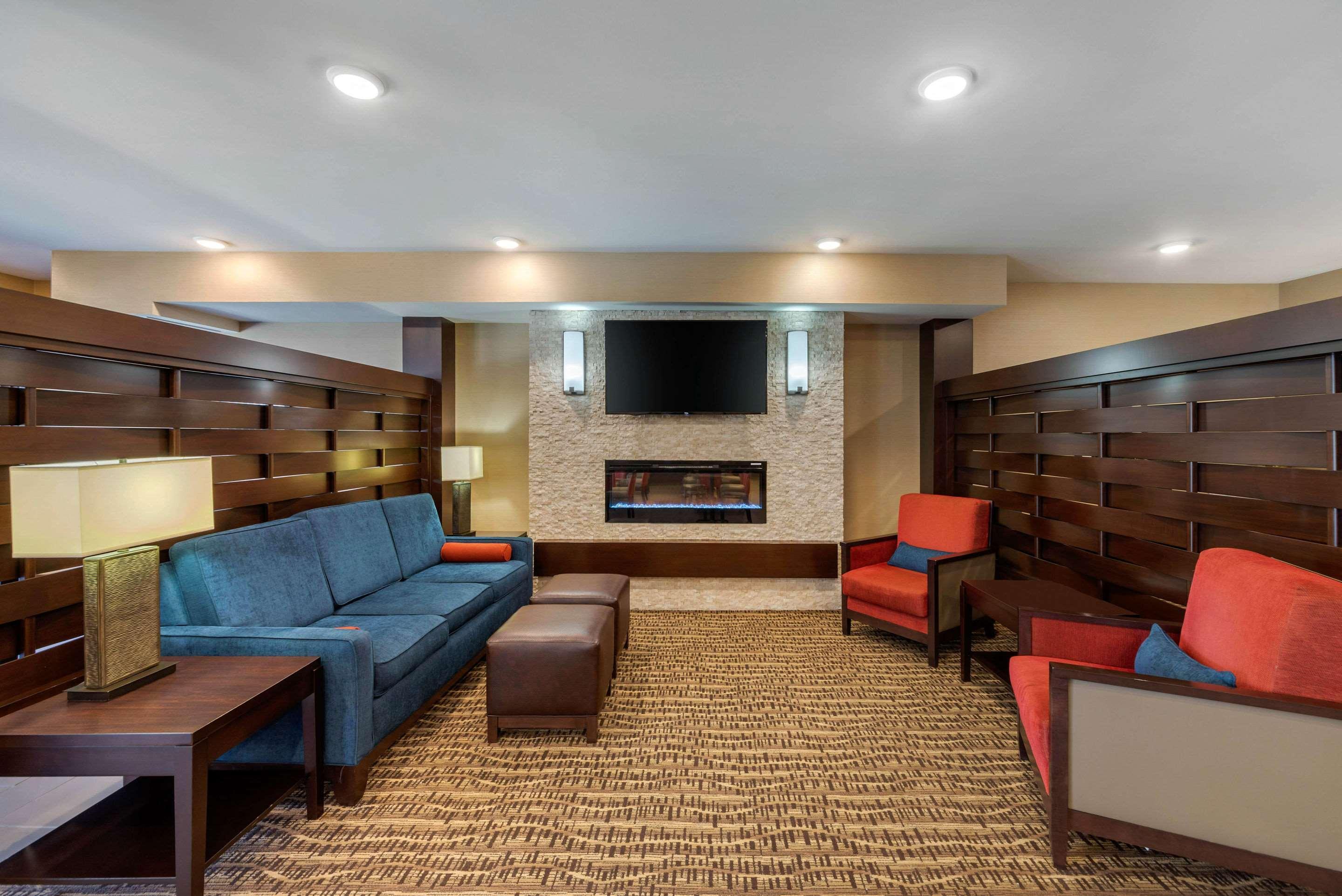 Comfort Inn & Suites Northern Kentucky Wilder Kültér fotó