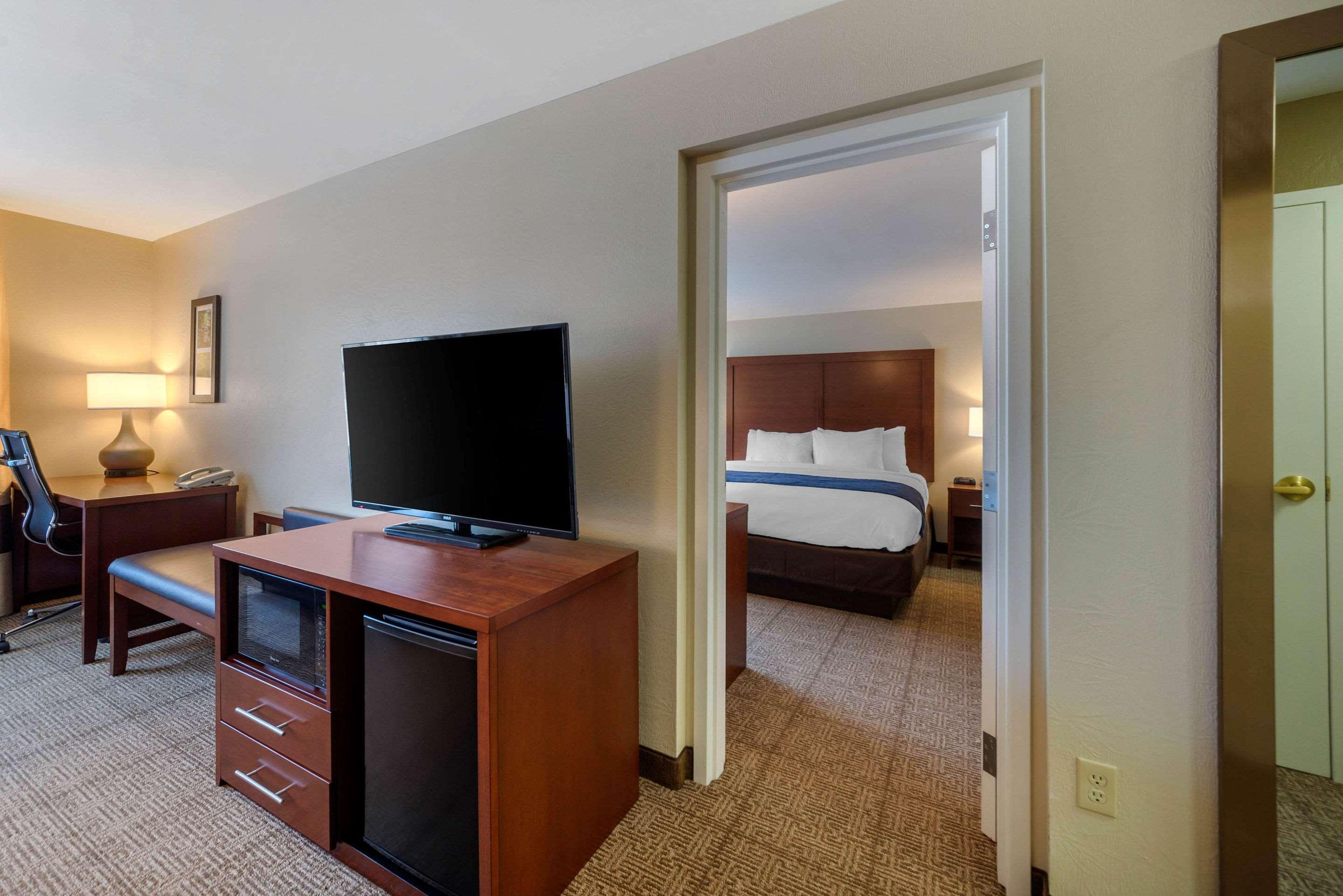 Comfort Inn & Suites Northern Kentucky Wilder Kültér fotó